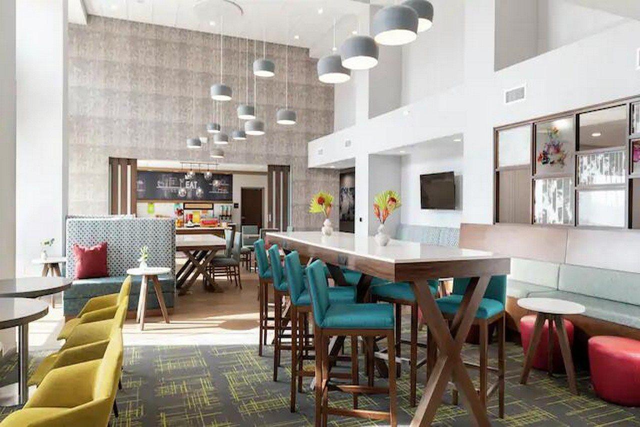 Hampton Inn&suites Hotel