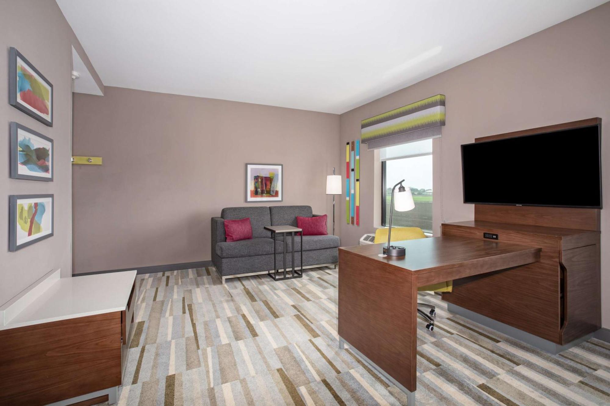 Hampton Inn&suites 3* Watsonville