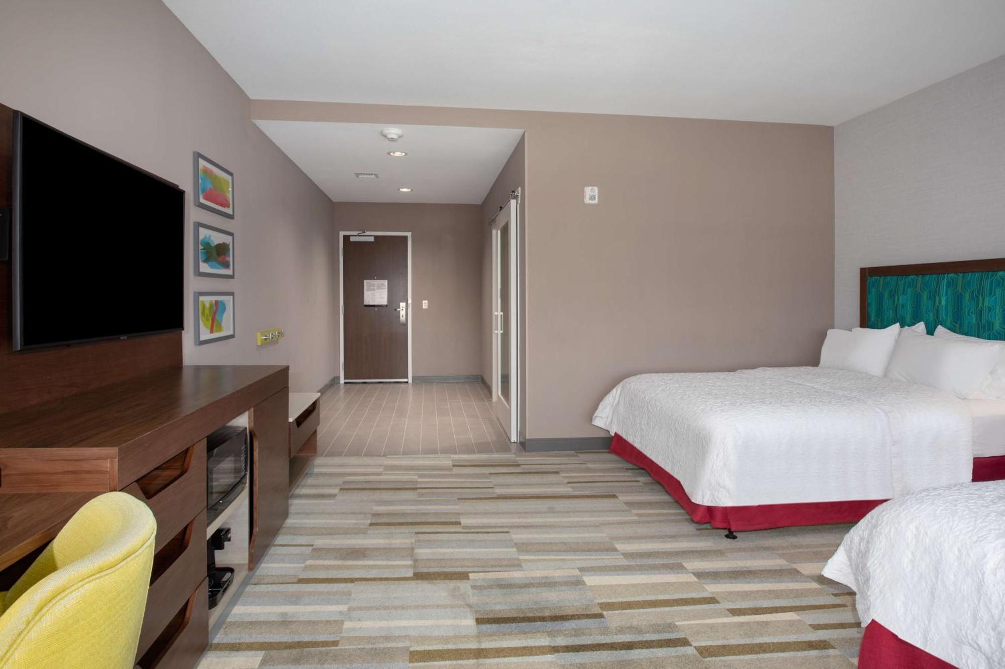 Hotel Hampton Inn&suites 3*