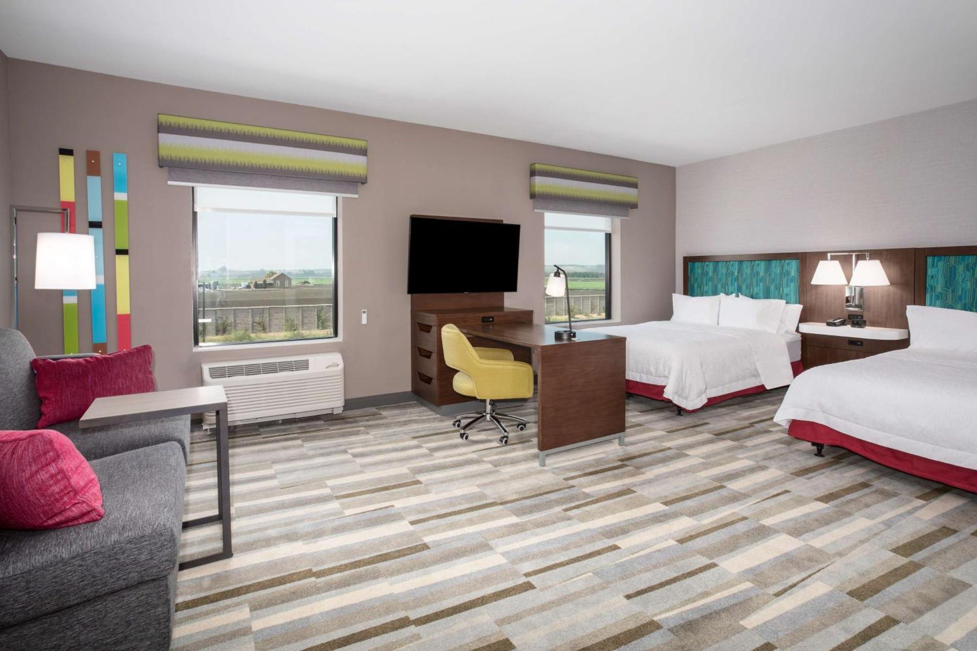 Hampton Inn&suites Hotel 3*